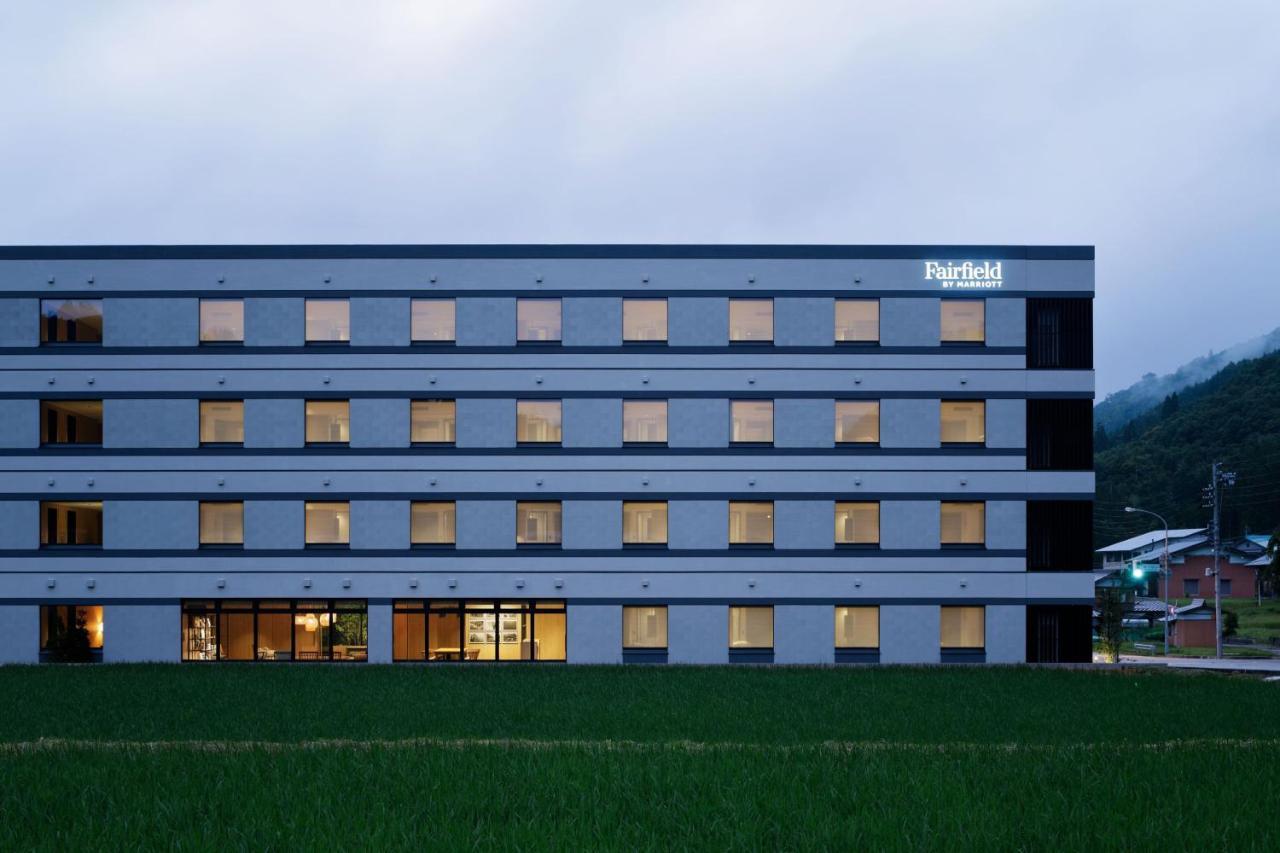 Fairfield By Marriott Gifu Takayama Shirakawa Go Hotell Exteriör bild